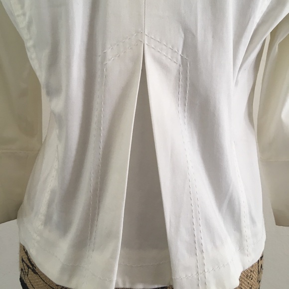 SOLD Kenar white blazer - Picture 4 of 6